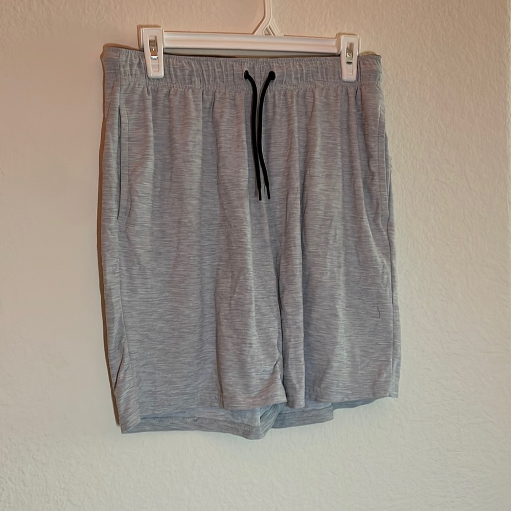 Old Navy Active Shorts Gray (M)
